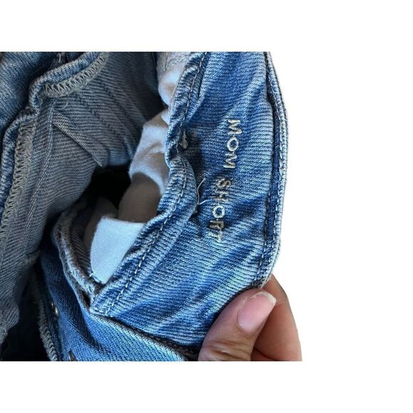 American Eagle Paper Bag Waist Mom Shorts With Belt Size 2 - Picture 8 of 9
